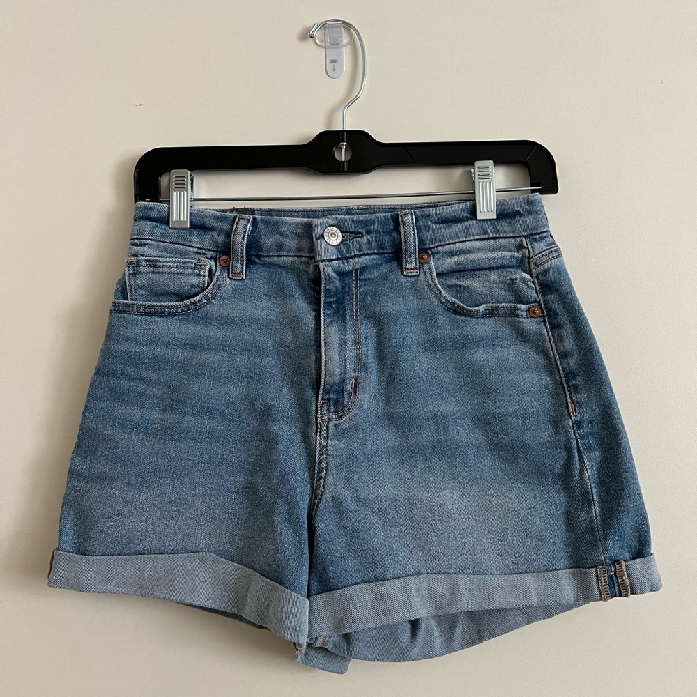 American Eagle High Waisted Stretch Jean Short- Women’s 4